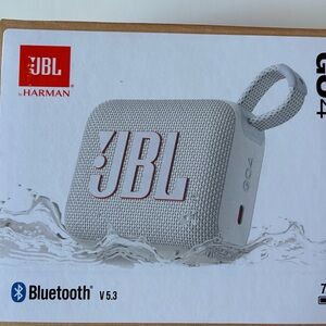 JBL GO 4 Bluetooth Speaker - white